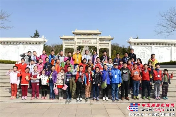 《今日海阳》小记者团走进方圆工业旅游享受明媚春光