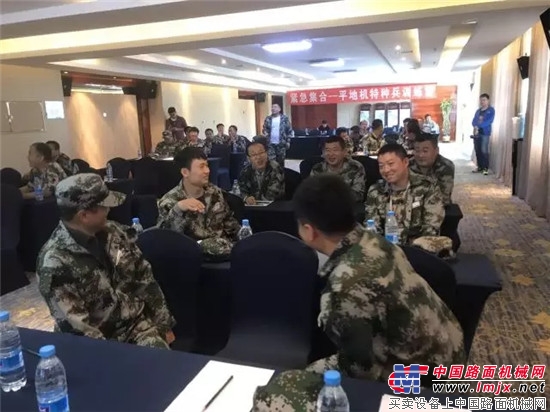 小编亲临 | 见证平地机特种兵的文韬武略