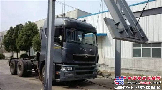 [最全图解]6×4汉马H9牵引车 轻松搞定长途物流运输