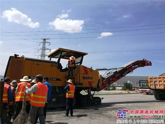 三一路机献力“环青海湖国际公路自行车赛” 