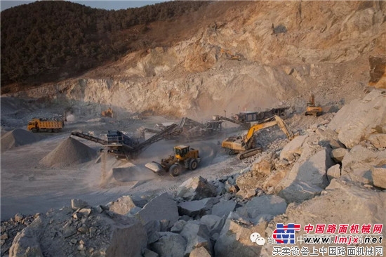 克磊镘設備成功應用於山東青島花崗岩破碎項目