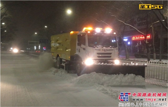 高远圣工破冰除雪车助力长治清雪保畅 